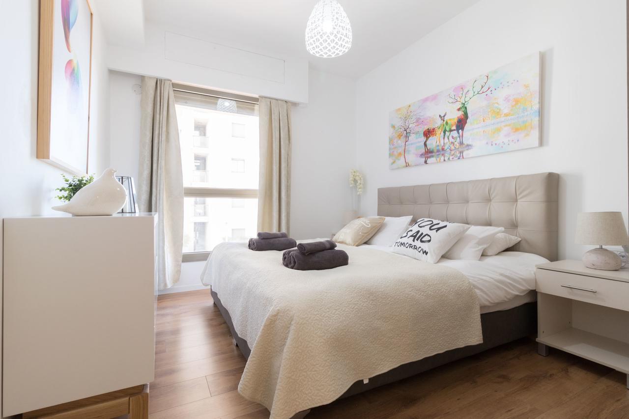 Luxury One-Bedroom Apartment/Parking In City Center エルサレム エクステリア 写真