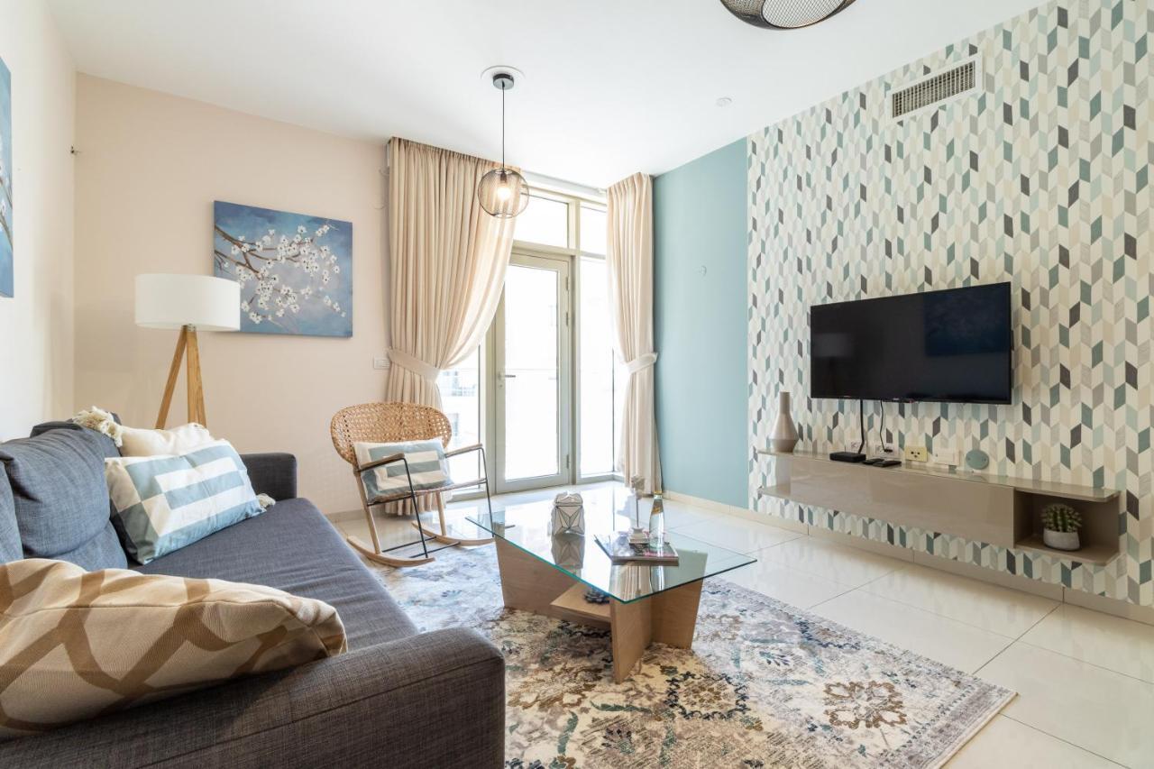 Luxury One-Bedroom Apartment/Parking In City Center エルサレム エクステリア 写真