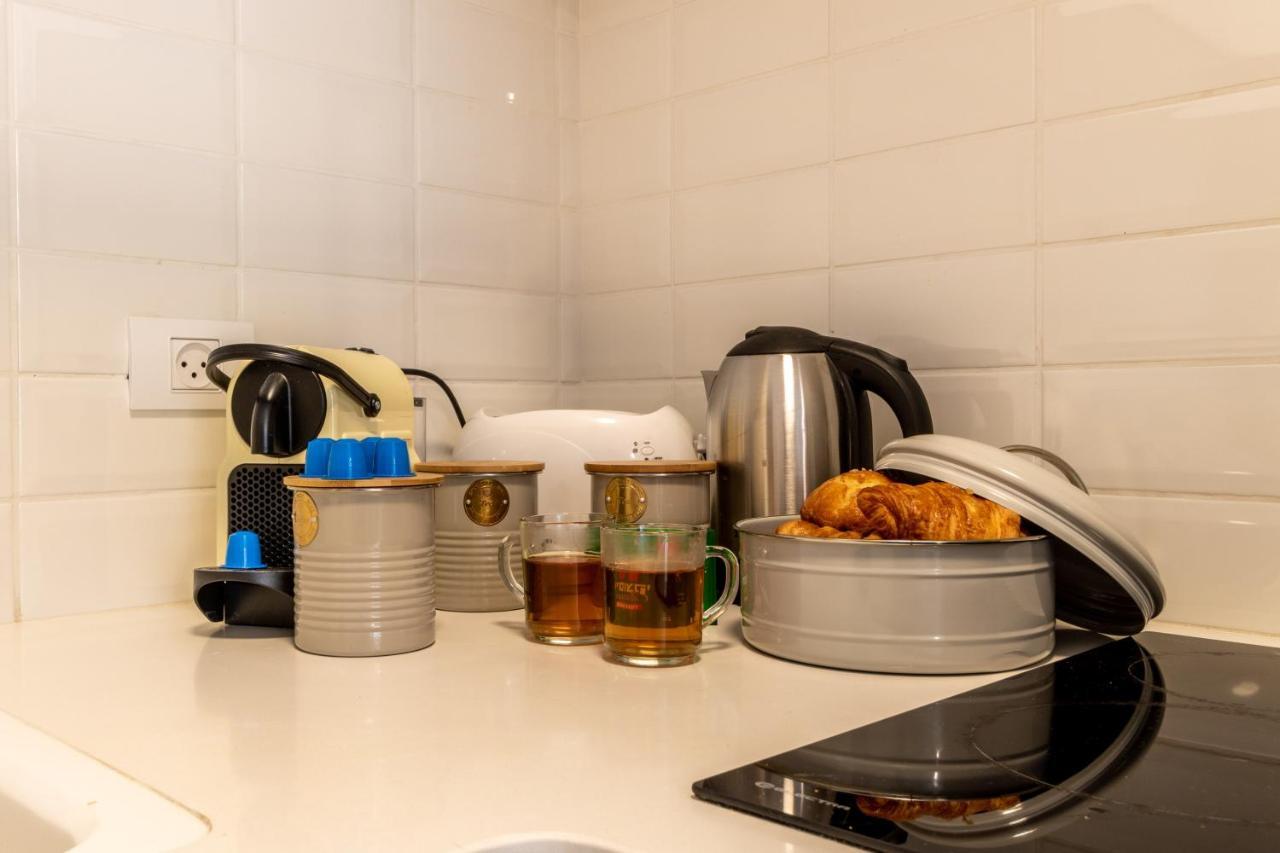 Luxury One-Bedroom Apartment/Parking In City Center エルサレム エクステリア 写真