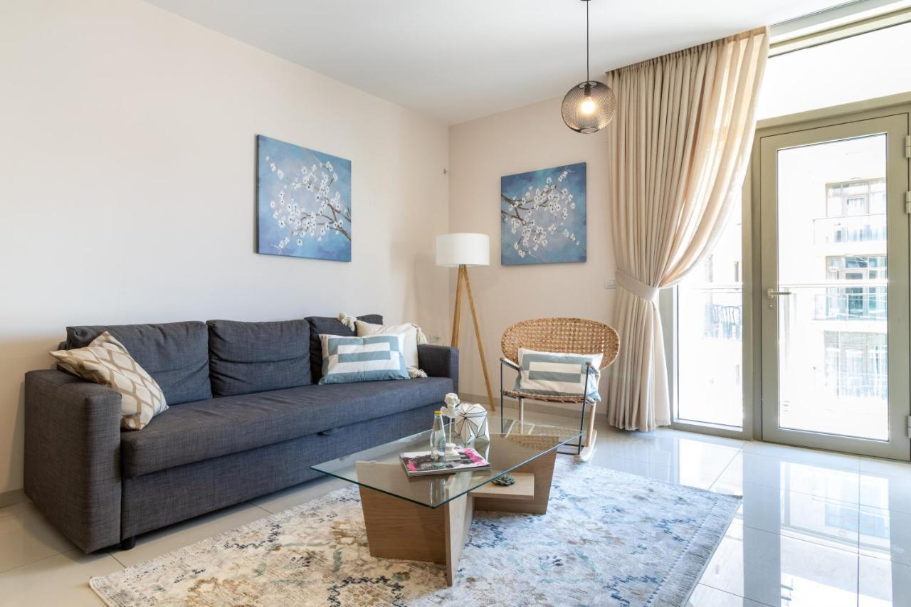 Luxury One-Bedroom Apartment/Parking In City Center エルサレム エクステリア 写真